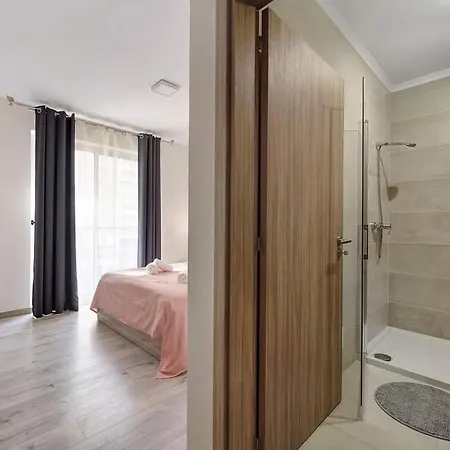 Elite 5a Apartamento *