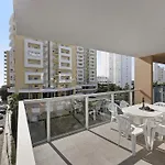 Elite 5a Apartment *